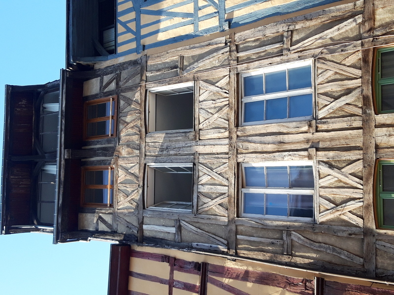 Crédit photo : cerema Immeuble pans de bois, Rouen